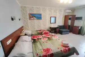 Четырёхместный номер улучшенный, Анапа