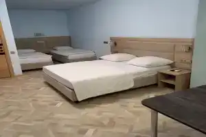 Студия, Штормовое