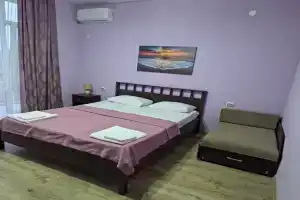 SanZazila, Гудаута