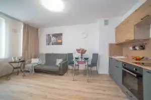 Евродвушка BeGuest на Академика Парина 41/2 для 4х гостей, Екатеринбург