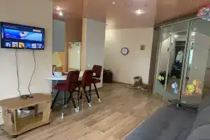 Евродвухкомнатная квартира на набережной с видом на Китай