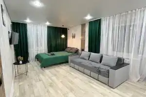 Уютная квартира с дизайнерским интерьером в самом центре города