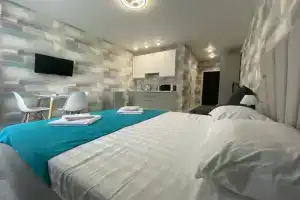 На берегу, Анапа