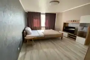 Уютная квартирка рядом с Суздальским лесом, Калининград