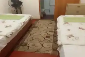 Двухместный номер с 2 отдельными кроватями эконом с видом на горы, Пицунда