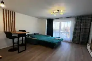 Студия, Москва