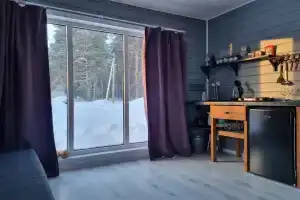 Уютный дом рядом с озером