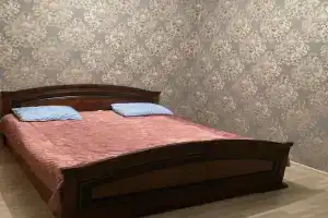 Двушка на северной автостанции, Махачкала