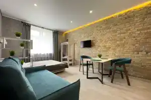 Новая квартира-студия в центре (Б)