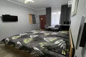 Уютная комната в центре Адлера
