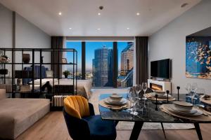 Апартаменты AV Glow Москва сити 43 этаж, Москва