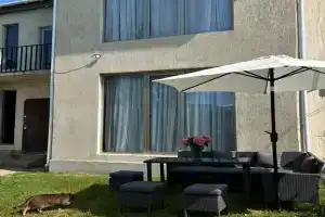 Уютный дом в центре города