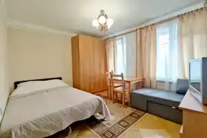 Уютная квартира с балконом в 1 мин от м. Проспект Ветеранов