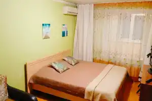 2-комнатная квартира около Крокус Экспо, Москва
