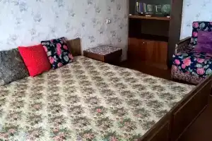 Квартиры посуточно на Эльблонгской 31, Калининград