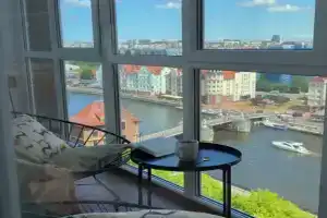 Новая квартира с шикарным панорамным видом на Рыбную деревню, Калининград