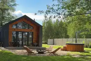 Medna Barnhouse, Медно