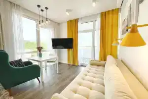 Солнечная квартира на самом берегу моря