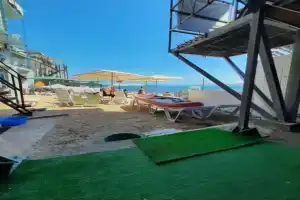 Дом на пляже, Феодосия