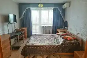 Квартира двухкомнатная с видом на море, Ейск