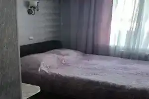 Номер полулюкс, Серов