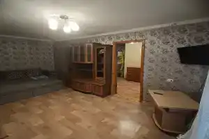 Уютная чистая квартира в 10 минутах ходьбы через парк до пляжа