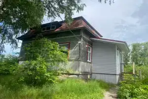 Остров Куккосаари, Красная Горка