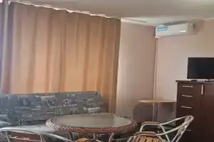 Аппартаменты на берегу Амурского залива, Трудовое