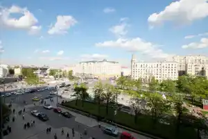 Квартира с видом на Пушкинскую площадь и Тверскую, 1 мин до метро, Москва