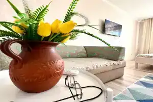 Светлая и уютная квартира, Алматы