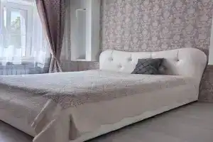 Двухкомнатная квартира в центре города на берегу Финского залива