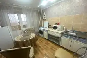 Уютная квартира в 9-м микрорайоне.