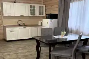 Дом из сруба, Каменномостский