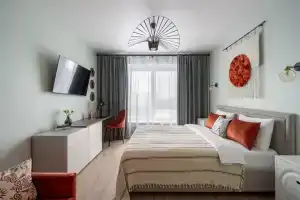 Современная квартира Монако c видом на пapк, Москва