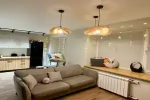 Квартира в 5 минутах до метро, 2 минутах от зоопарка, с отдельным входом с улицы