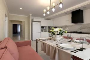 Уютная квартира в железноводске на 6 гостей в новом жк с видом на горы