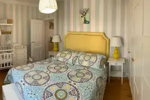 Уютная квартира для семей с малышами напротив аквапарка, Казань