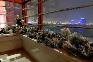 Новогодняя квартира с джакузи и с видом на Китай и реку Амур, Благовещенск