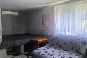 Дом стандарт, Дедеркой