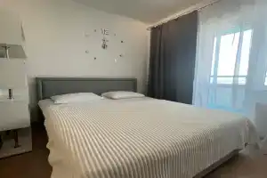 BlueSky House, Санкт-Петербург