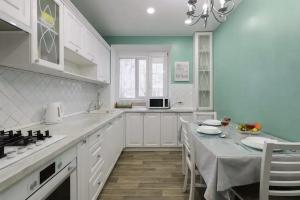 Квартиры посуточно на Генерала Соммера 13, Калининград