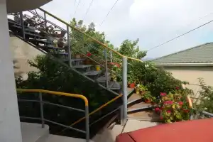 На Ганского, Симеиз