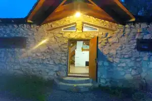 ДОМ С РУССКОЙ ПЕЧЬЮ НА ОКЕ. ВЕЛЕГОЖ. ТУРБАЗА ПЛЕТЁНКА ., Велегож