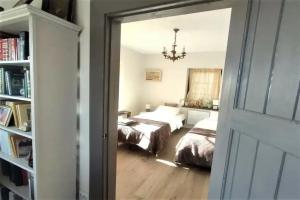 Двухместный номер с 2 отдельными кроватями стандарт