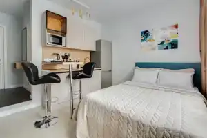 Студия, Москва