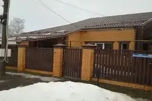 Дом с двумя комнатами