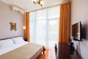 Двухместный номер с 1 кроватью Эконом I-категория, Алушта