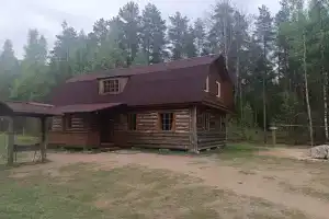 Дом с баней у озера, Правдино