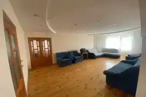 Уютная квартира с видом на СК олимпиец