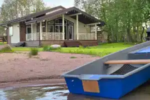 Уютнейший дом с роскошным видом на озеро в Приозерском районе